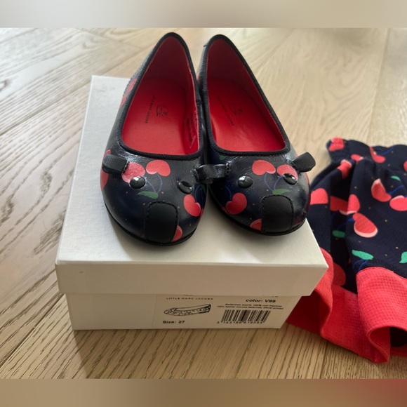 Little Marc Jacobs Girls Cherry Skirt with the Matching Shoes - Picture 2 of 12